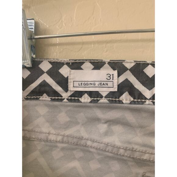 GAP 1969 Legging Jean, Grey and White Geometric Pattern, Size 31, US Size 12 - Picture 6 of 9